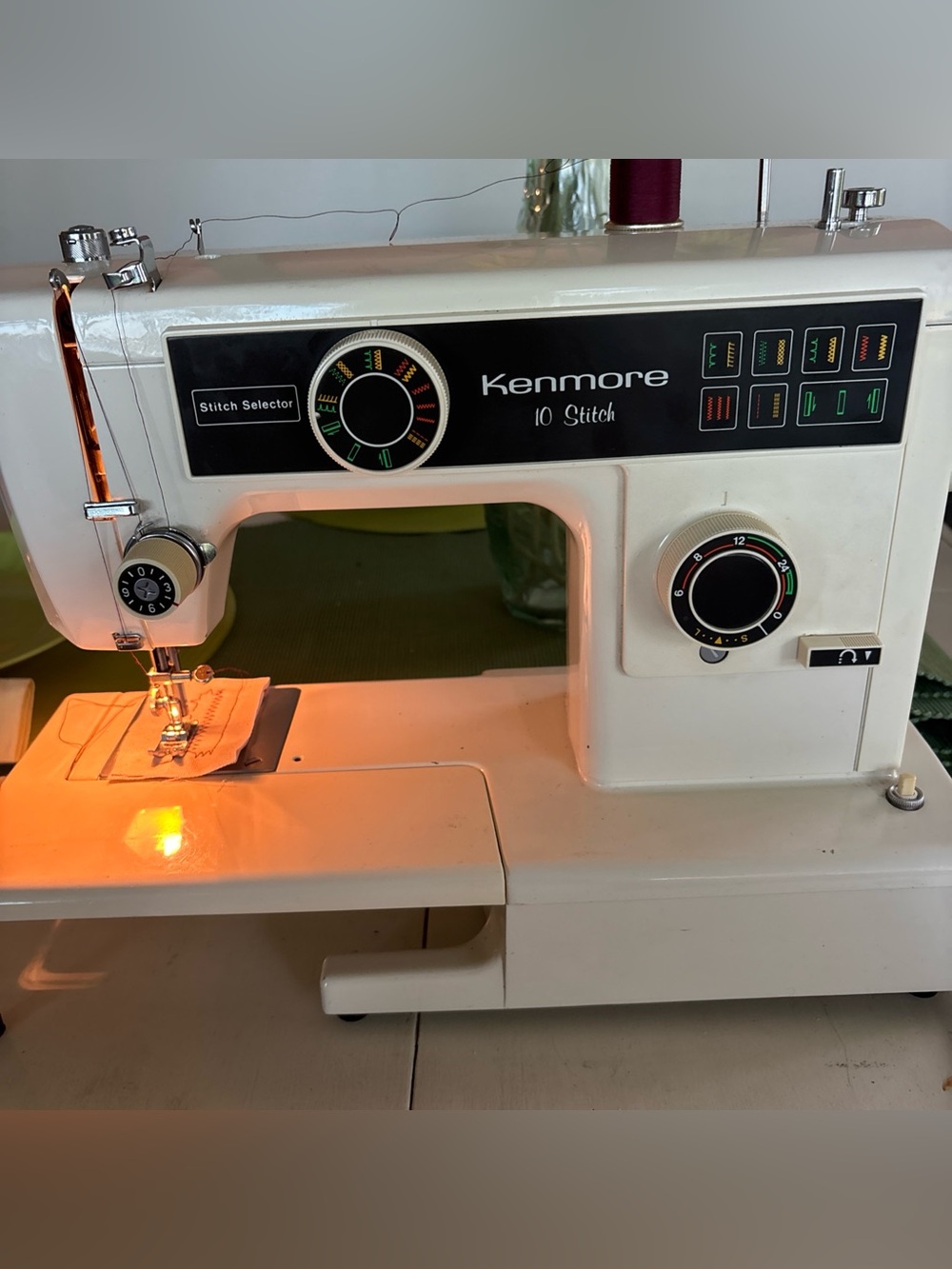 Kenmore Ultra Stitch 10 Sewing Machine 158.1350280 W Pedal & Extras-Works!